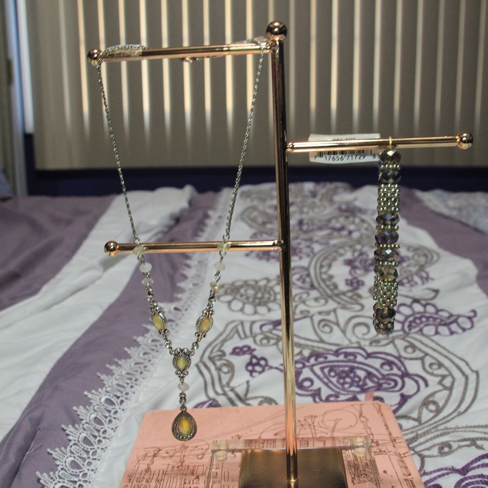 Yellow Necklace and Bracelet